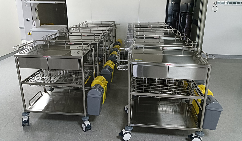 急救、送药、治疗推车系列 (2) 急救、送药、治疗推车系列 (2)